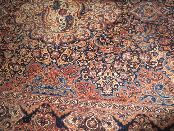 Image 1 of Tapis persan noué à la main