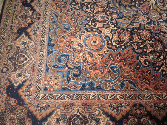 Image 1 of Tapis persan noué à la main