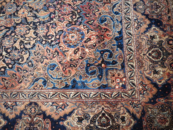 Image 1 of Tapis persan noué à la main