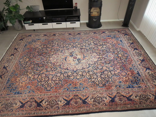 Tapis persan noué à la main