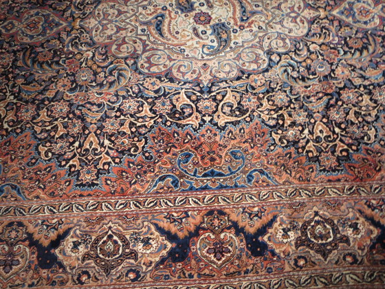 Image 1 of Tapis persan noué à la main