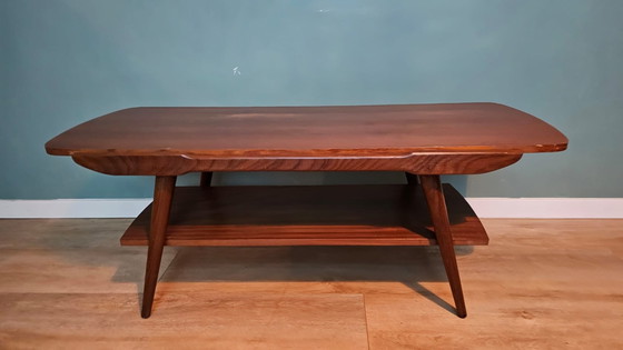 Image 1 of Table basse design danoise