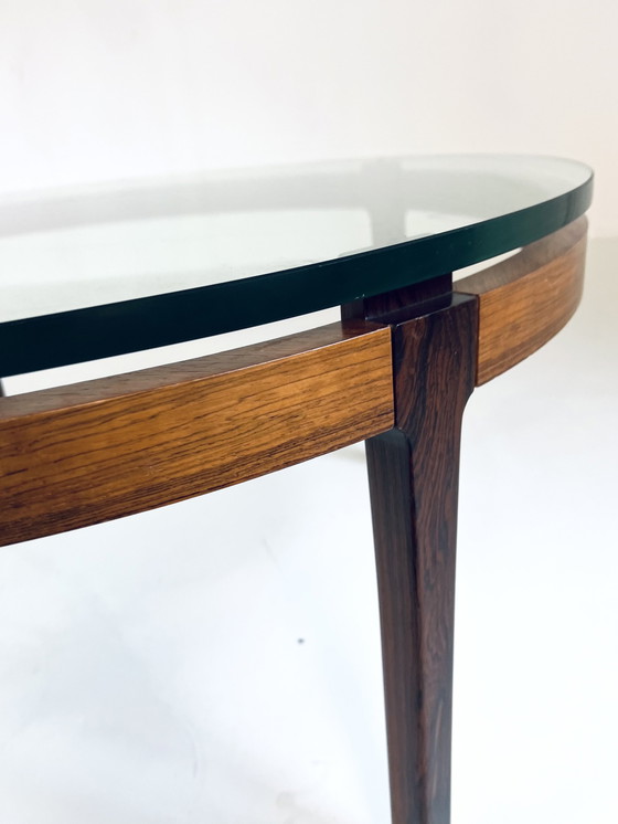 Image 1 of Table basse en bois de rose et verre