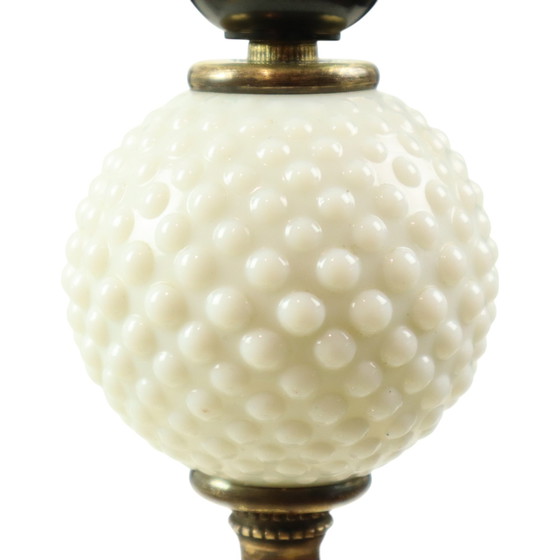 Image 1 of Lampe de table vintage verre au lait laiton