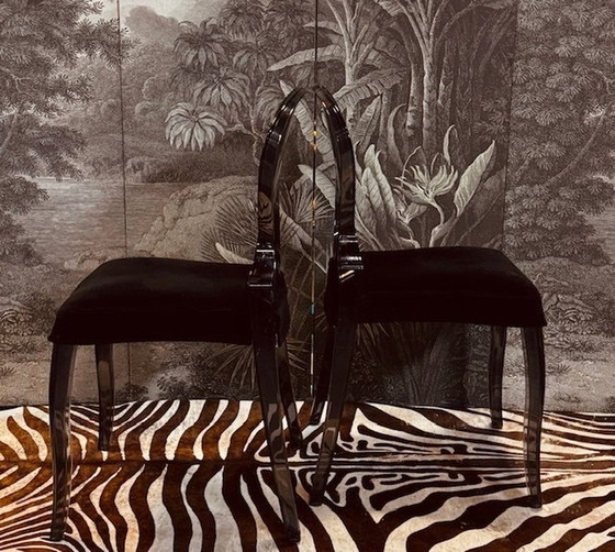 Image 1 of Ensemble de 2 chaises Pedrali modèle Queen équipées d'un coussin d'assise original en velours noir