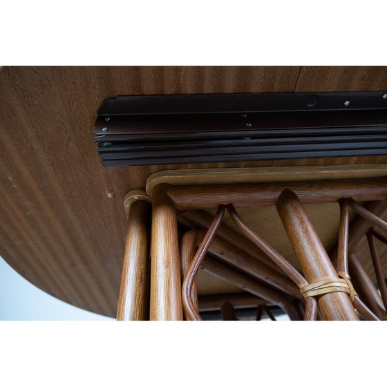 Image 1 of Table vintage en chêne avec 2 rallonges Danemark 1960s