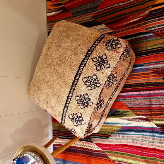 Image 1 of Authentique Pouf Berbère fait à la main au Maroc