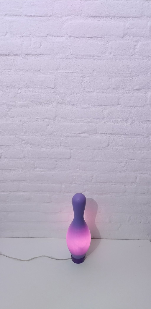 Lampe Knock-Off Bowling Pin - Josh Owen - Bozart - Violet