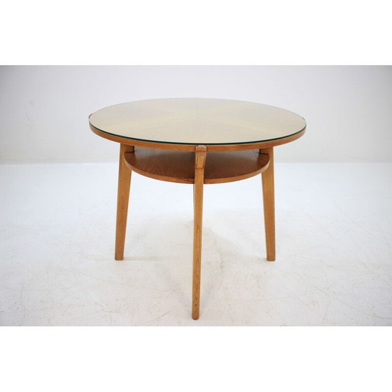 Image 1 of Table basse vintage en hêtre par Interier Praha, Tchécoslovaquie
