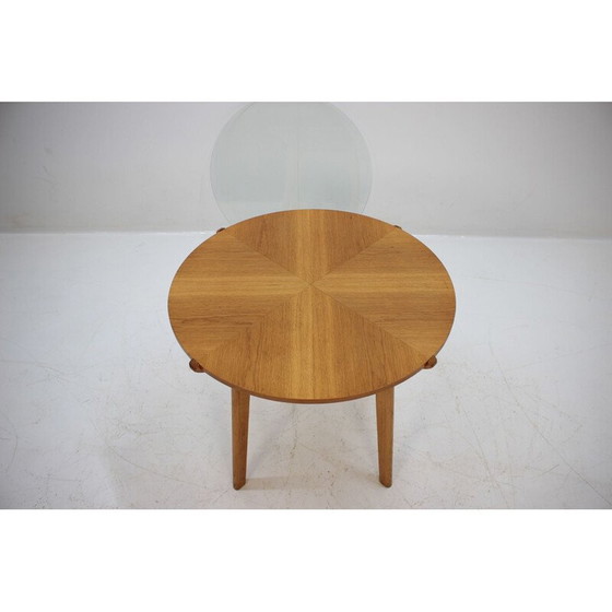 Image 1 of Table basse vintage en hêtre par Interier Praha, Tchécoslovaquie