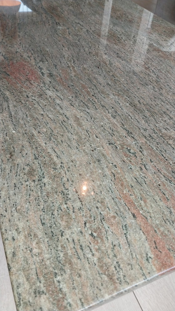 Image 1 of Table basse en marbre design italien des années 1960