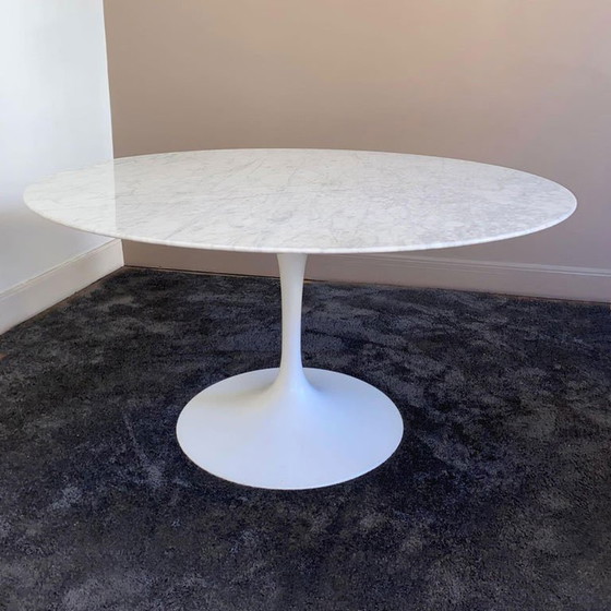 Image 1 of Table En Marbre Knoll 140 D’Eero Saarinen