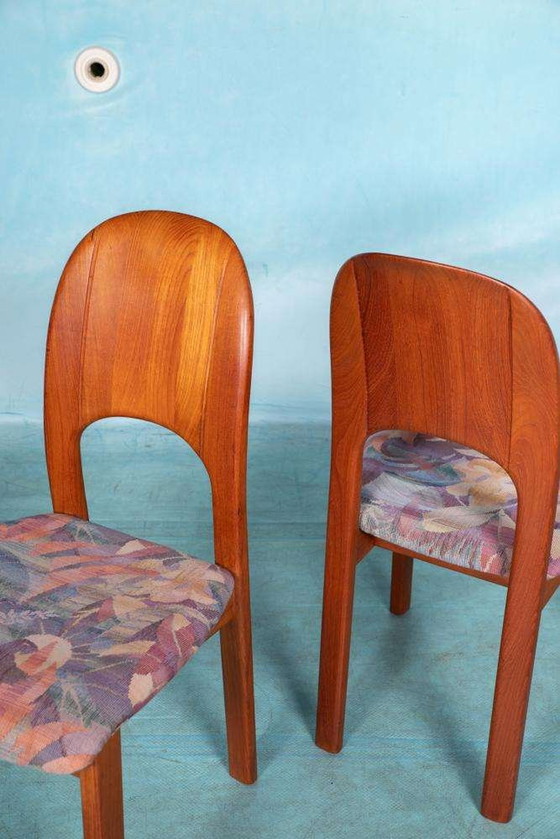 Image 1 of Japandi Chaises de salle à manger design danois 70s teck