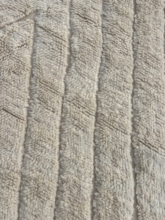Image 1 of Blanc - Tapis marocain en laine blanche Beni Ourain 205X310 Cm