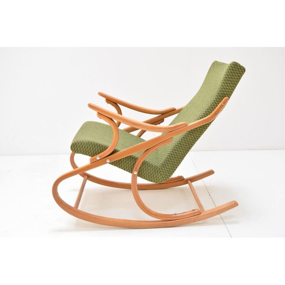 Image 1 of Fauteuil à bascule vintage en tissu et bois par Ton, Tchécoslovaquie 1970