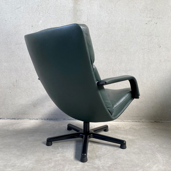 Image 1 of Artifort F141 fauteuil pivotant en cuir Geoffrey Harcourt