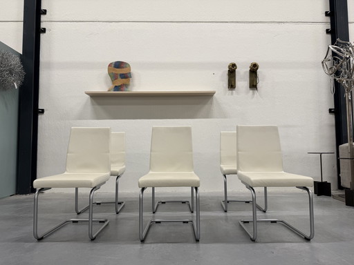 6 chaises de salle à manger Rolf Benz en cuir blanc