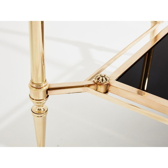 Image 1 of Paire de tables d'appoint vintage en laiton et verre opalin pour La Maison Jansen, 1970