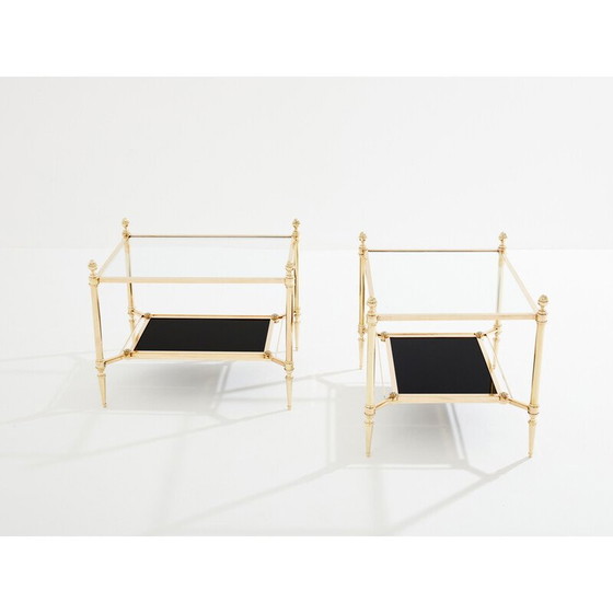 Image 1 of Paire de tables d'appoint vintage en laiton et verre opalin pour La Maison Jansen, 1970