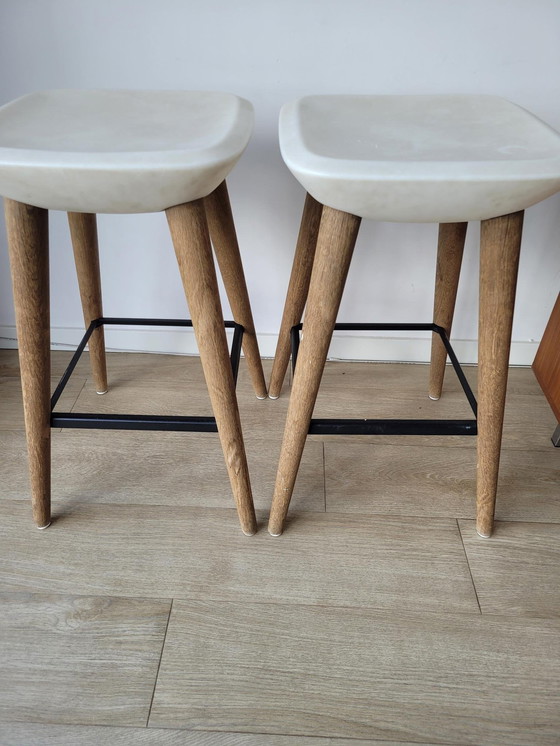 Image 1 of 2x Tabouret Pebble Par Benjamin Hubert