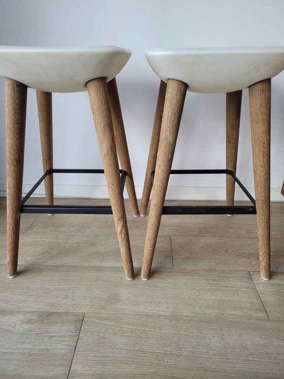 Image 1 of 2x Tabouret Pebble Par Benjamin Hubert