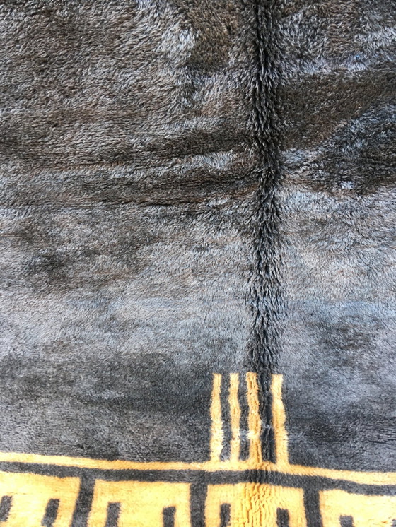 Image 1 of Tapis Mrirt D'Exception Berbère 252 X 186 Cm