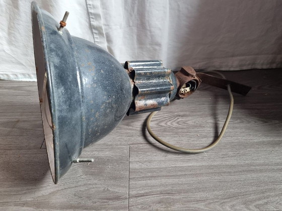 Image 1 of  Suspension Industrielle De 1960/70