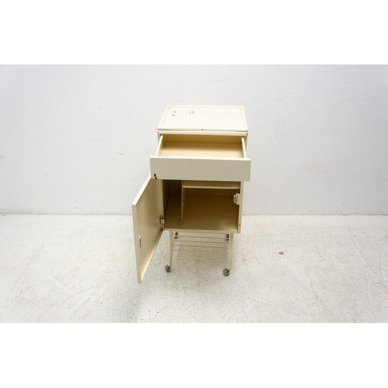 Image 1 of Paire de tables de nuit vintage en étain, Tchécoslovaquie 1970