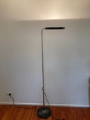 Lampadaire Mezzaluna - Design italien Bruno Gecchelin 1975