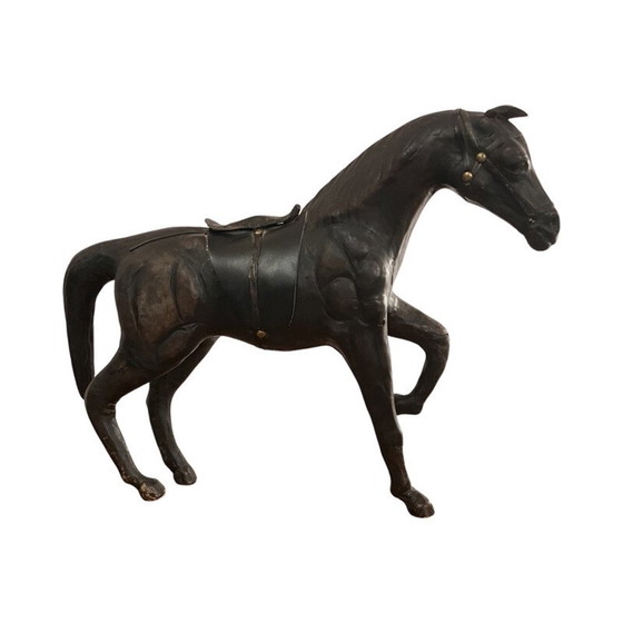 Image 1 of Sculpture vintage de cheval en cuir et papier