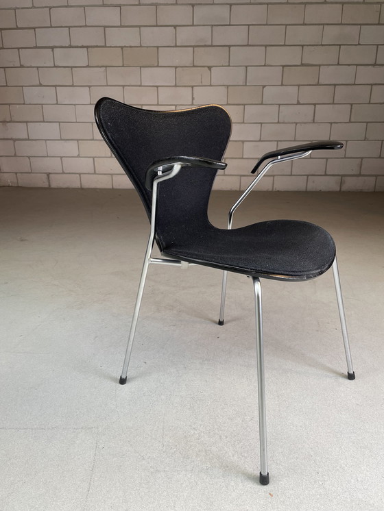 Image 1 of 4X chaise papillon Fritz Hansen