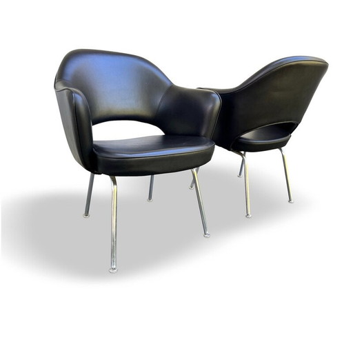Paire de fauteuils "Conférence" vintage en similicuir noir et chrome par Eero Saarinen pour Knoll International