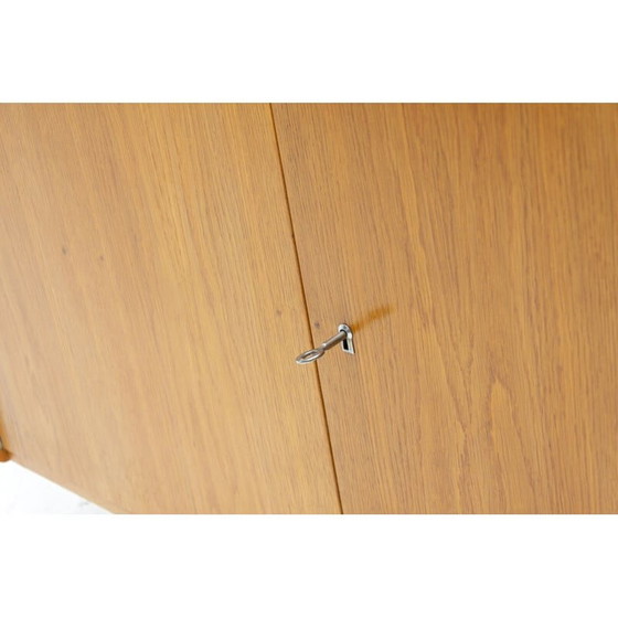 Image 1 of Buffet vintage en hêtre, moderniste U-460 par Jiří Jiroutek, Tchécoslovaquie 1958