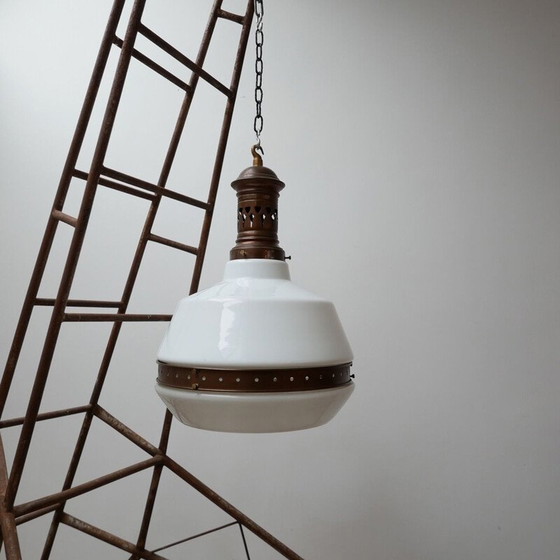 Image 1 of Lampe suspendue en verre opalin bicolore, Allemagne, années 1930