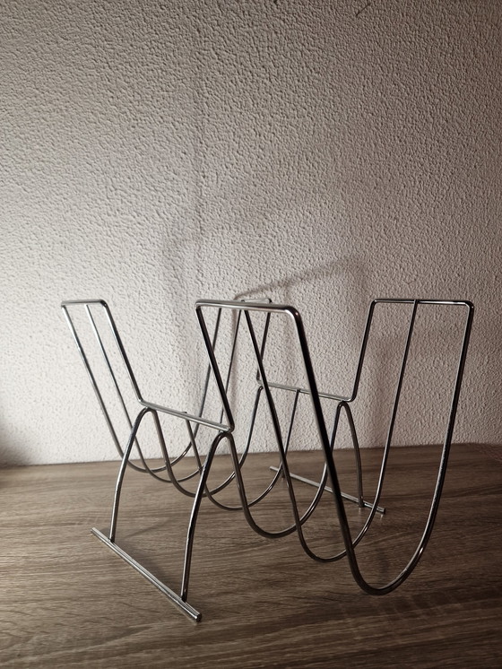 Image 1 of Porte-revues vintage en chrome