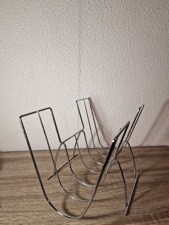 Image 1 of Porte-revues vintage en chrome