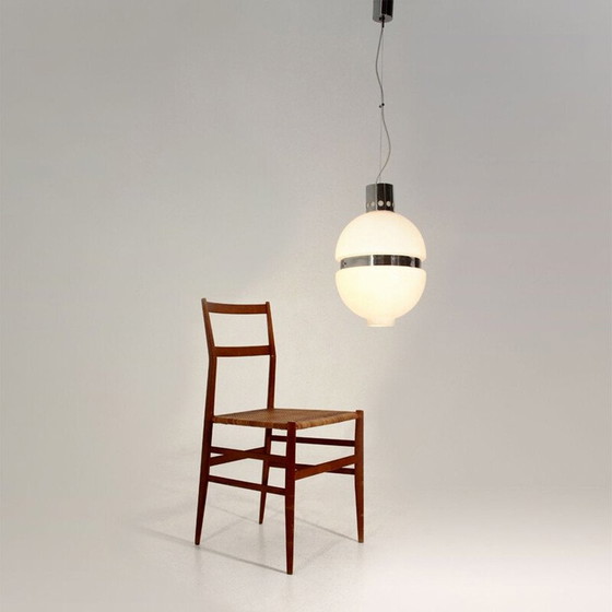 Image 1 of Lampe suspendue vintage en verre blanc et métal chromé, Italie 1960