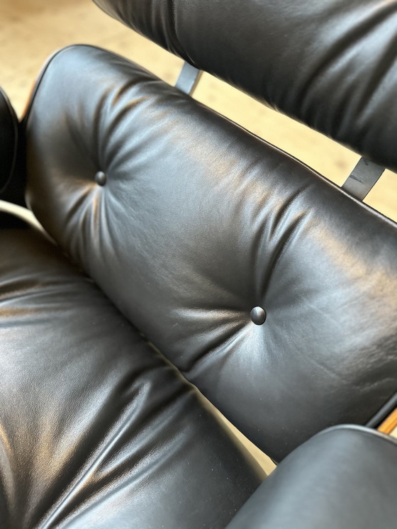 Image 1 of Herman Miller Eames Lounge Chair "Black Edition" (chaise longue Eames)