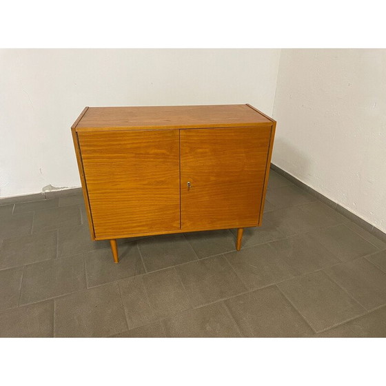 Image 1 of Armoire vintage en bois pour Český Nábytek, Tchécoslovaquie, 1960