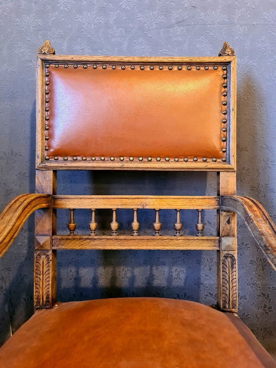 Image 1 of Fauteuil En Chene