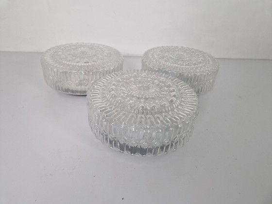 Image 1 of 3 Plafonniers ou appliques en verre Mid Century