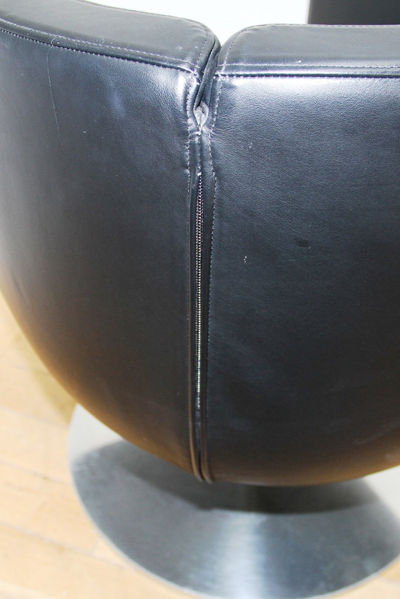 Image 1 of Paire De Fauteuils Tulipe, B&B Italia