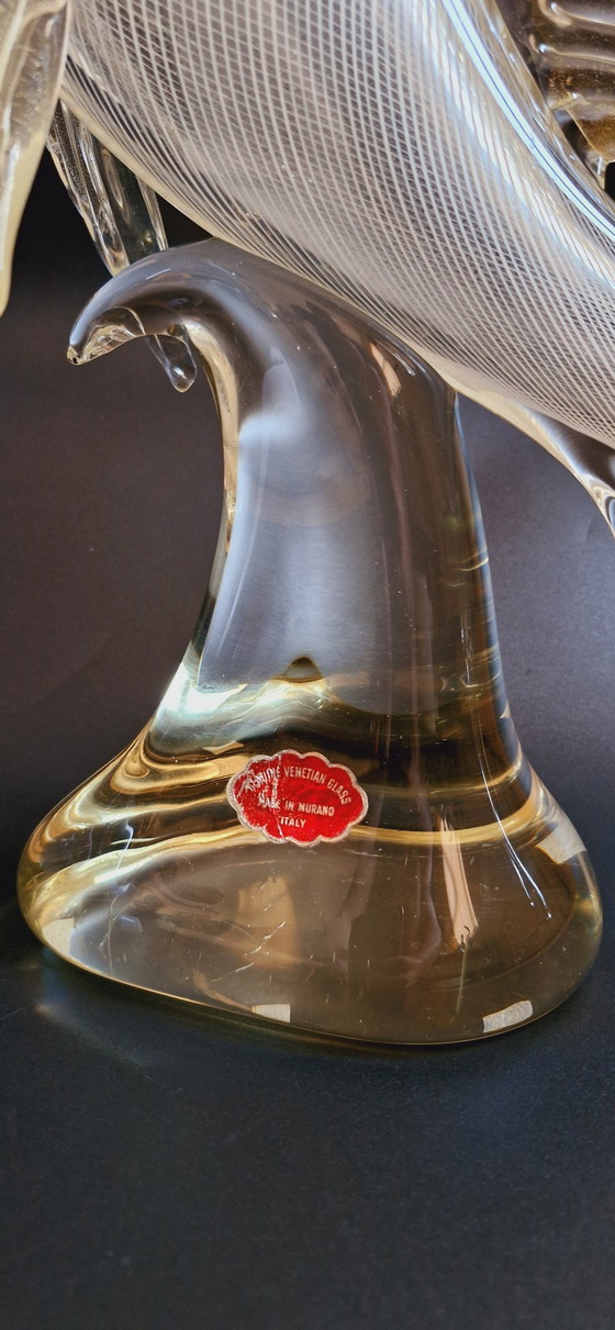 Image 1 of Espadon Filigrana en verre de Murano du milieu du siècle avec feuilles d'or