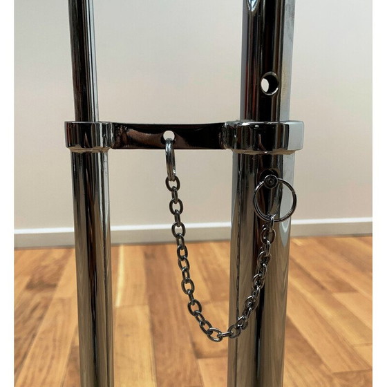 Image 1 of E1027 table basse vintage en verre et métal par Eileen Gray