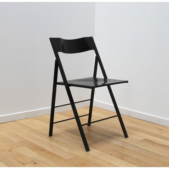 Image 1 of Ensemble de 12 chaises pliantes vintage en métal teinté noir et bois noir