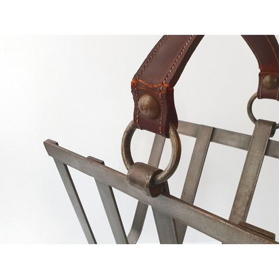 Image 1 of Porte-revues vintage en acier et cuir 1970