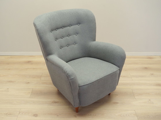 Image 1 of Fauteuil gris, Design scandinave, Production : Danemark