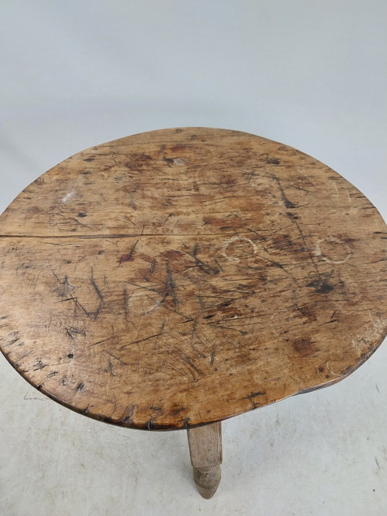 Image 1 of 1 X Table basse pliante norvégienne ancienne. 1880'S