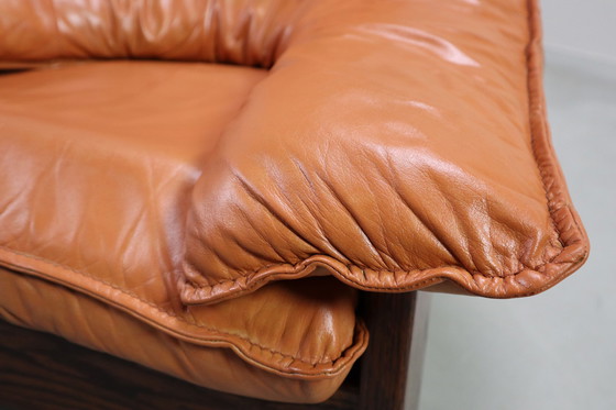 Image 1 of Chaise longue tripode vintage en cuir, rotin et chêne