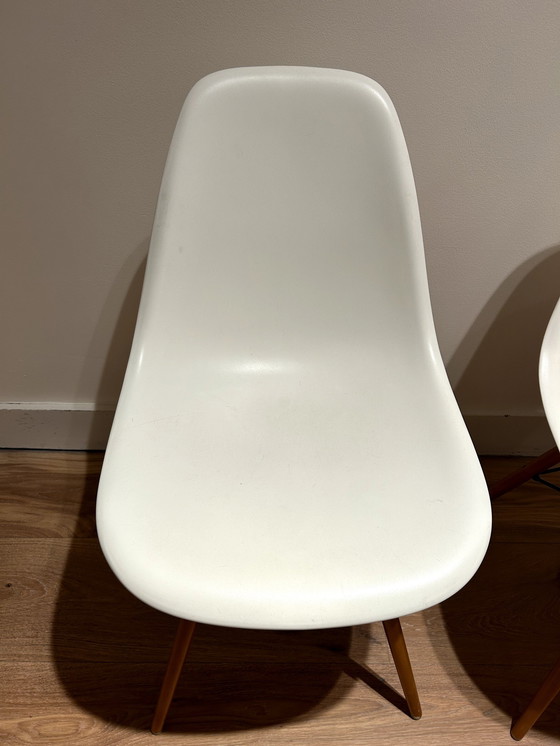 Image 1 of 6x Vitra Eames Chairs - Eames Plastic